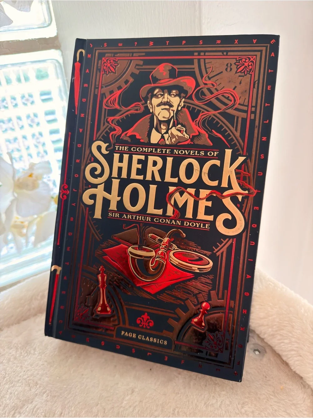 Sherlock Holmes - The Complete Novels (Ornate Red & Gold Hardcover)